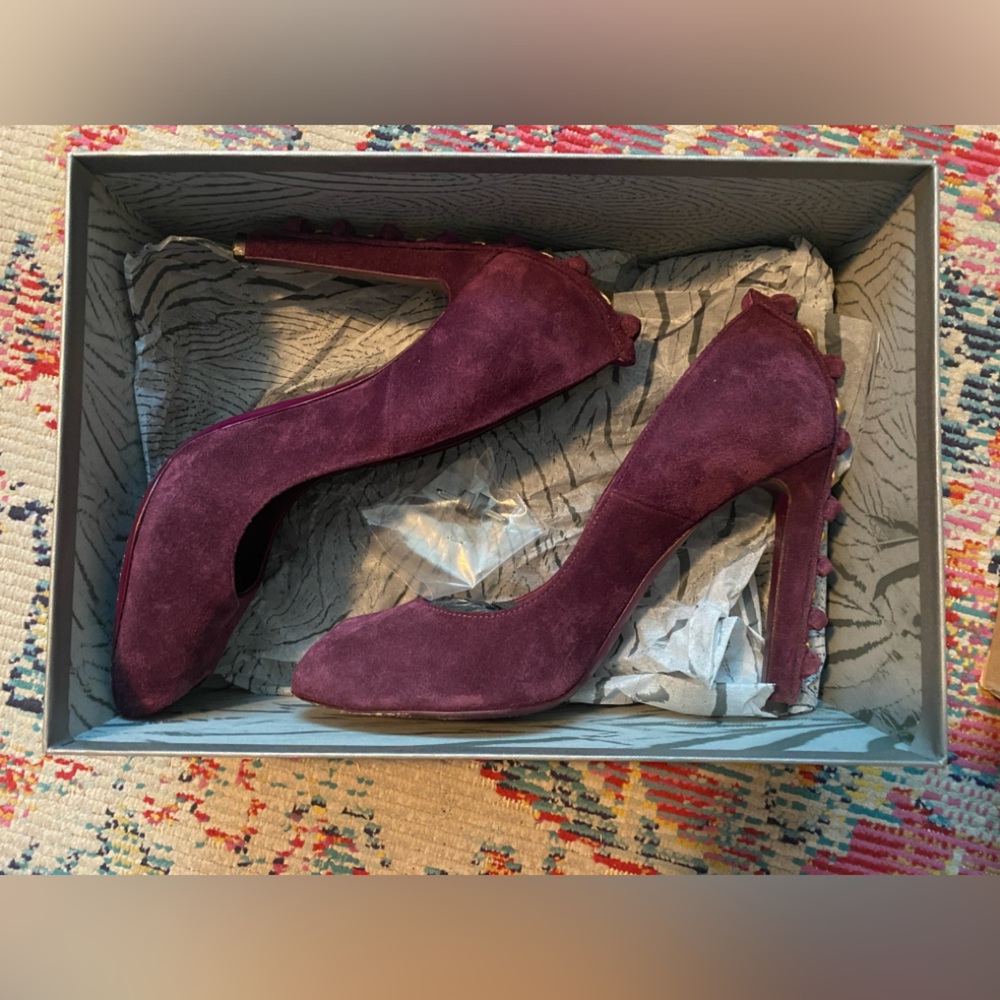 Alexander McQueen | Purple Suade | Heals | 38